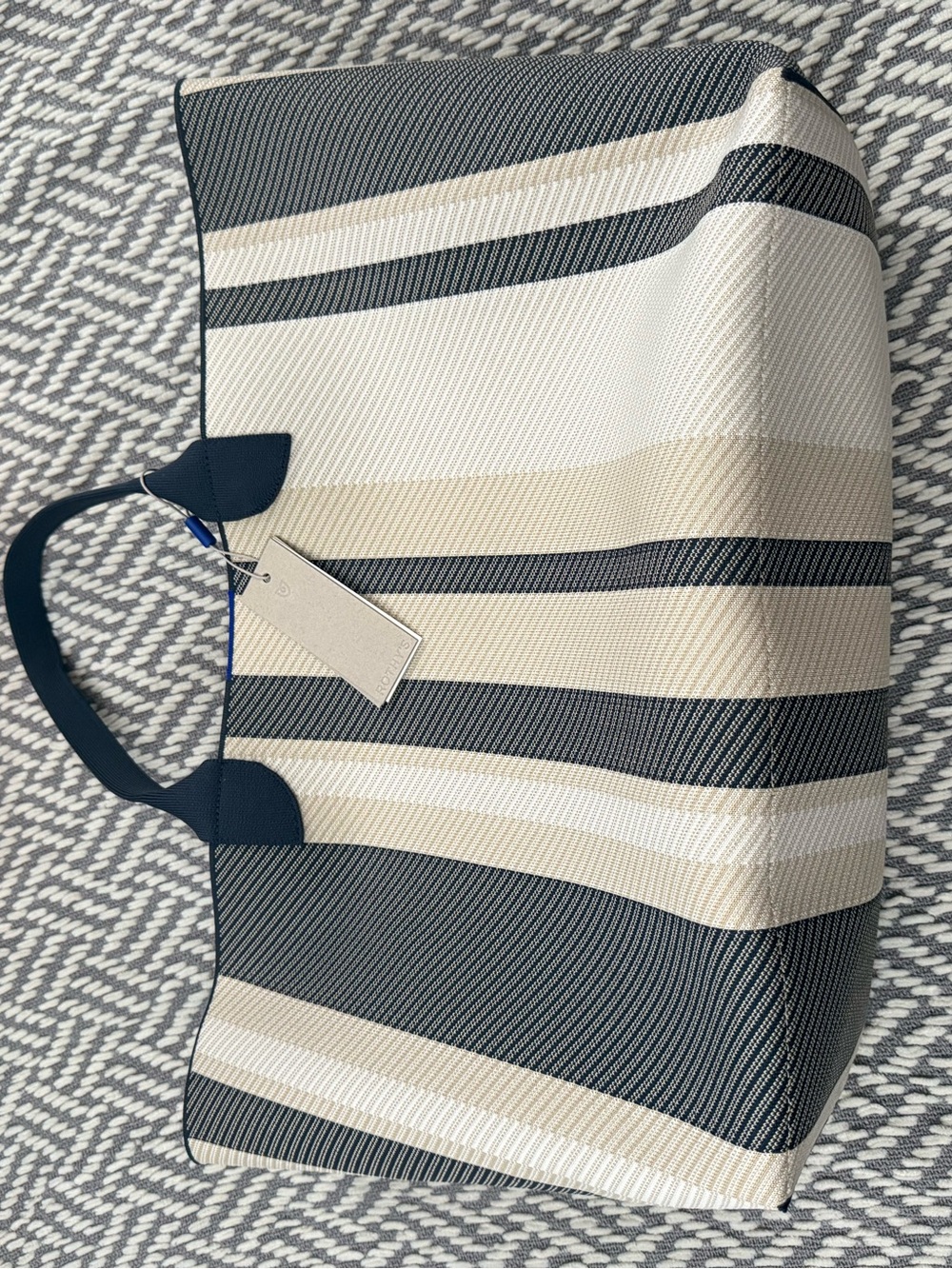 The lightweight mega tote Rothy's 
Striped Tote Bag — Navy, Beige & White - Picture 4 of 4